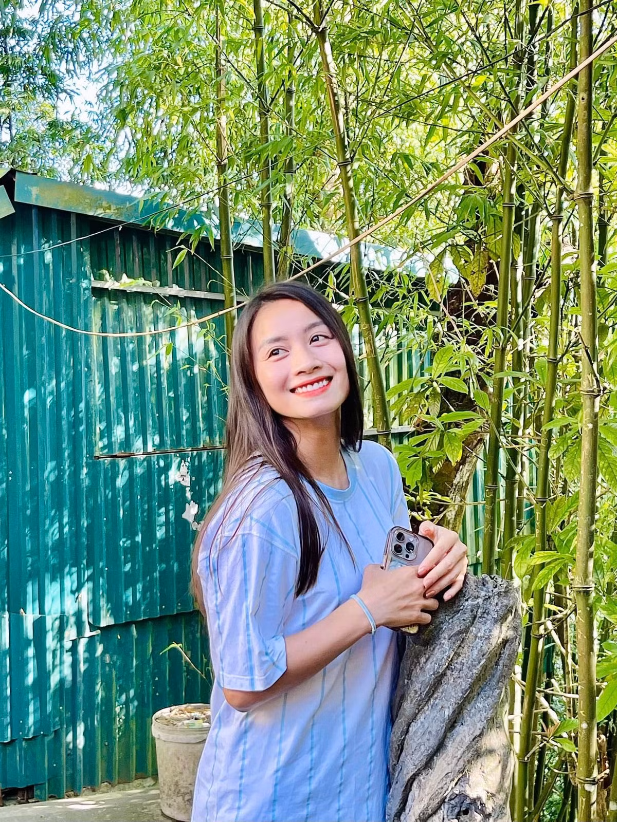 Hoàng Loan và các đồng đội tích cực tập luyện, duy trì thể lực để chuẩn bị cho các giải đấu lớn, trong đó SEA Games 33 là mục tiêu quan trọng.