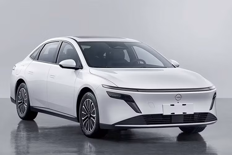 Thông tin chi tiết về mẫu plug-in hybrid (PHEV) mới mang tên Nissan N6 2026 mới từ liên doanh Dongfeng-Nissan vừa xuất hiện trong hồ sơ công bố của Bộ Công nghiệp và Công nghệ Thông tin Trung Quốc (MIIT).