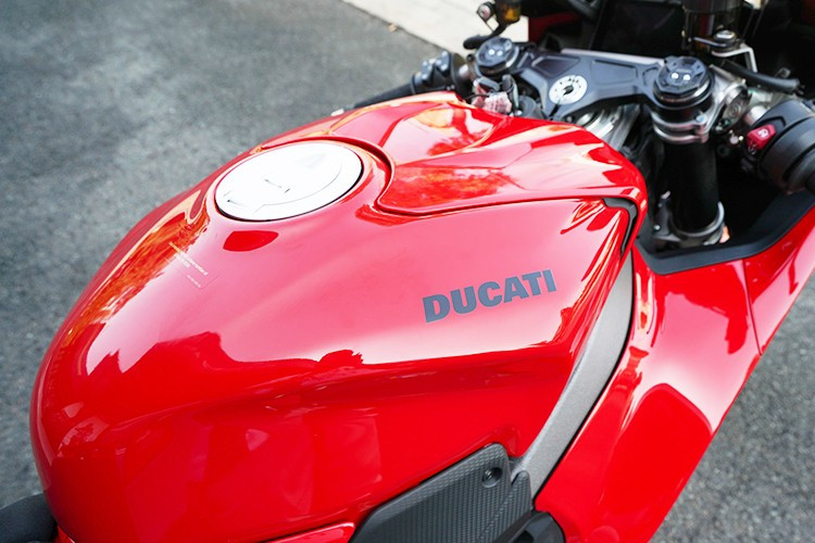 View - Tận thấy siêu môtô Ducati Panigale V4 mới về Việt Nam, gần 1 tỷ đồng | Báo Tri thức và Cuộc sống - TIN TỨC PHỔ BIẾN KIẾN THỨC 24H