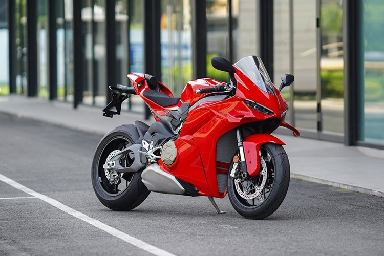 View - Tận thấy siêu môtô Ducati Panigale V4 mới về Việt Nam, gần 1 tỷ đồng | Báo Tri thức và Cuộc sống - TIN TỨC PHỔ BIẾN KIẾN THỨC 24H