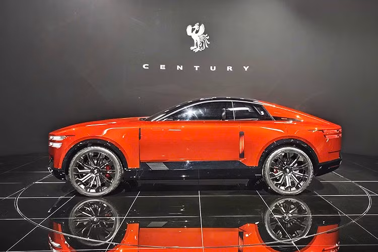 Dù Toyota chưa công bố chi tiết kỹ thuật, giới chuyên môn nhận định Century One of One nhiều khả năng sẽ được trang bị hệ truyền động hybrid sạc điện (PHEV) – tương tự những phiên bản Century hiện tại.