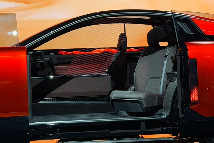 View -  Toyota Century One of One – xe chủ tịch siêu sang sẵn sàng "đấu" Rolls-Royce | Báo Tri thức và Cuộc sống - TIN TỨC PHỔ BIẾN KIẾN THỨC 24H