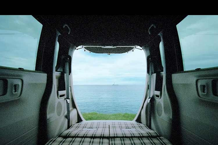 Hai con số tương ứng của phiên bản tăng áp là 64 mã lực và 104 Nm. Xe sẽ dùng hộp số sàn 6 cấp hoặc tự động biến thiên vô cấp CVT. Bên cạnh đó là hệ dẫn động 1 cầu hoặc 2 cầu, tùy phiên bản.