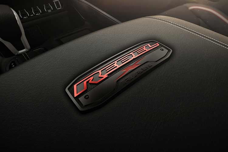 Trái tim của mẫu xe bán tải Ram Rebel X 2026 là động cơ 6 xi-lanh thẳng hàng tăng áp kép quen thuộc, sản sinh công suất 420 mã lực và mô-men xoắn 636Nm.