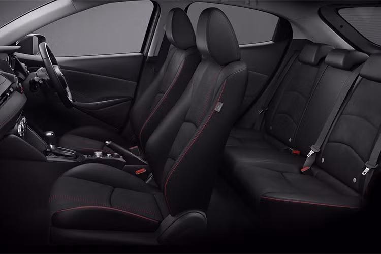 Gói phụ kiện giúp tăng khả năng cá nhân hóa cho mẫu xe nhỏ này. Với khách hàng yêu thích phong cách thể thao, bộ bodykit AutoExe bao gồm líp trước, cánh gió sau, bộ khuếch tán gió, hốc gió, lò xo hạ gầm và chụp pô mạ chrome là lựa chọn đáng cân nhắc.