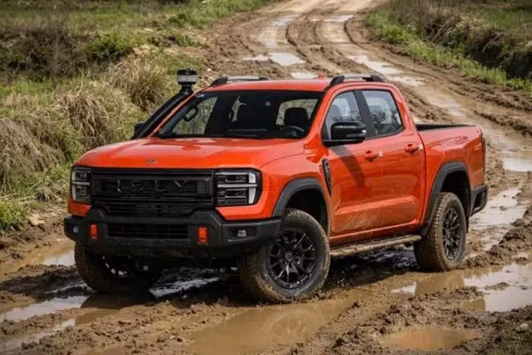 Thị trường xuất khẩu xe bán tải Trung Quốc đang tăng trưởng nhanh, với nhu cầu quốc tế ngày càng đóng vai trò quan trọng trong tổng sản lượng ngành. Báo cáo cho thấy xuất khẩu xe bán tải Trung Quốc đã tăng mạnh trong đầu năm 2026 với sự góp mặt của các tên tuổi như Great Wall Motor. Xu hướng này phù hợp với chiến lược mở rộng ra nước ngoài của hãng.