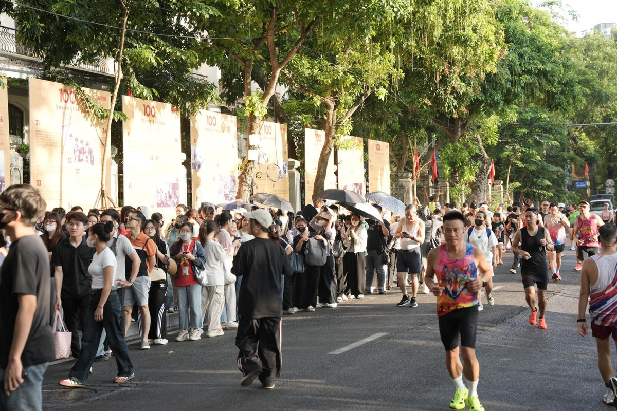 "Tổ quốc trong tim" không chỉ là một sự kiện âm nhạc, mà còn là một cầu nối giữa các thế hệ.