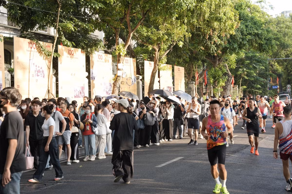 "Tổ quốc trong tim" không chỉ là một sự kiện âm nhạc, mà còn là một cầu nối giữa các thế hệ.