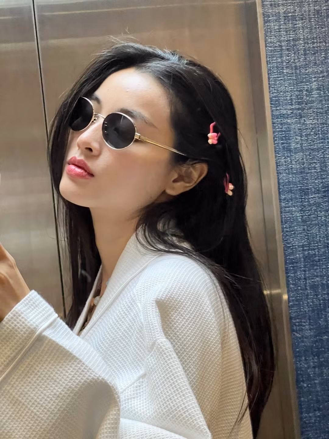 Đầu năm 2025, Lan Thy gây chú ý khi tham gia bộ phim kinh dị Tiệm Ăn Của Quỷ (Devil’s Diner) phát sóng trên Netflix, đánh dấu bước chuyển mình mạnh mẽ trong diễn xuất với hình tượng trưởng thành, táo bạo hơn.