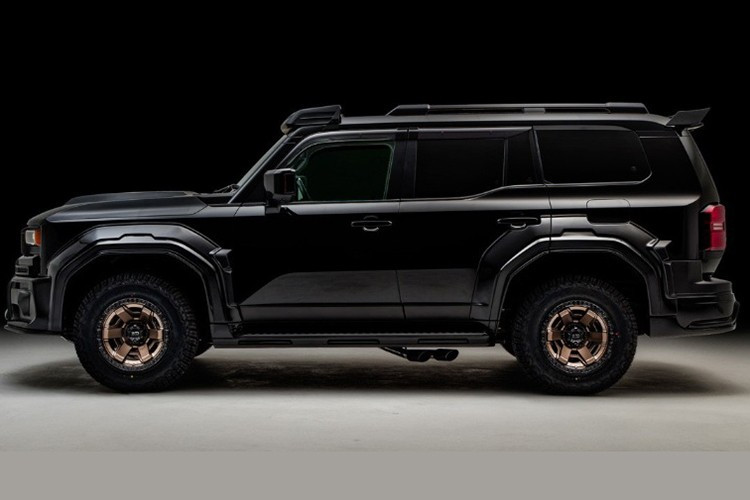 Được đặt tên là Toyota Land Cruiser 250 tại quê nhà Nhật Bản và là Toyota Land Cruiser ở các quốc gia còn lại trên thế giới, mẫu xe này được lắp ráp tại thủ đô Tokyo của xứ sở mặt trời mọc và tại Thành Đô, Trung Quốc bởi FAW Toyota.