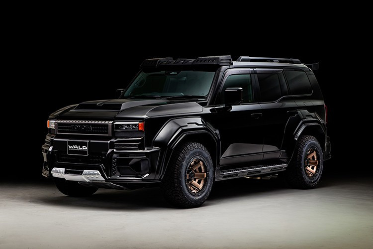 Toyota ra mắt Land Cruiser thế hệ mới đã được 2 năm trôi qua, chiếc xe này được giới thiệu vào tháng 8 năm 2023 và lên dây chuyền lắp ráp 2 tháng sau đó, rồi đến Bắc Mỹ với phiên bản năm 2024.