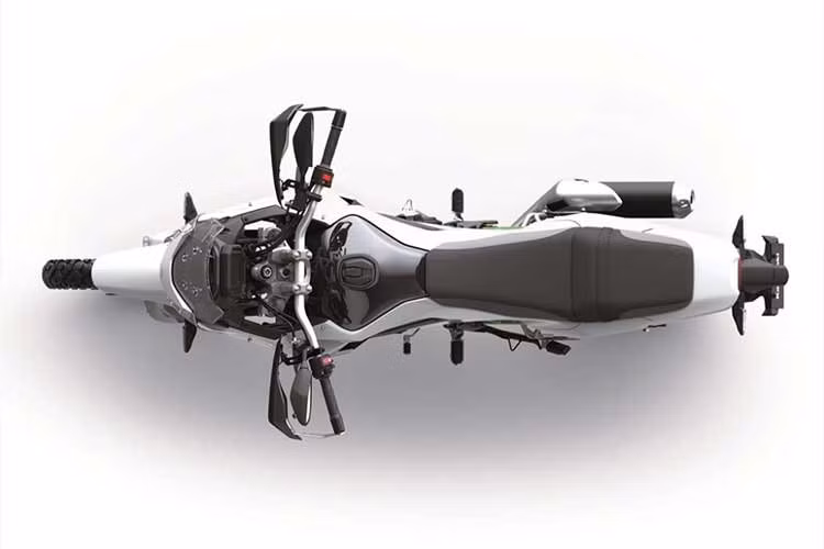 Về tổng thể, mẫu xe môtô Kawasaki KLE500 2026 cho thấy sự cân bằng giữa khí chất mạnh mẽ và tính ứng dụng thực tế, đặc biệt hướng đến những hành trình dài kết hợp cả đường nhựa lẫn đường đất.