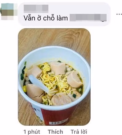 Nhiều dòng story được dân văn phòng cập nhật nhất ngày Hà Nội ngập lụt.