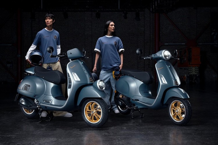 Vespa đang tung ra cặp đôi phiên bản đặc biệt “Officina 8” Special Edition mới, ám chỉ đến Phòng Thí nghiệm thời hậu chiến tại nhà máy Piaggio ở Pontedera, Ý.