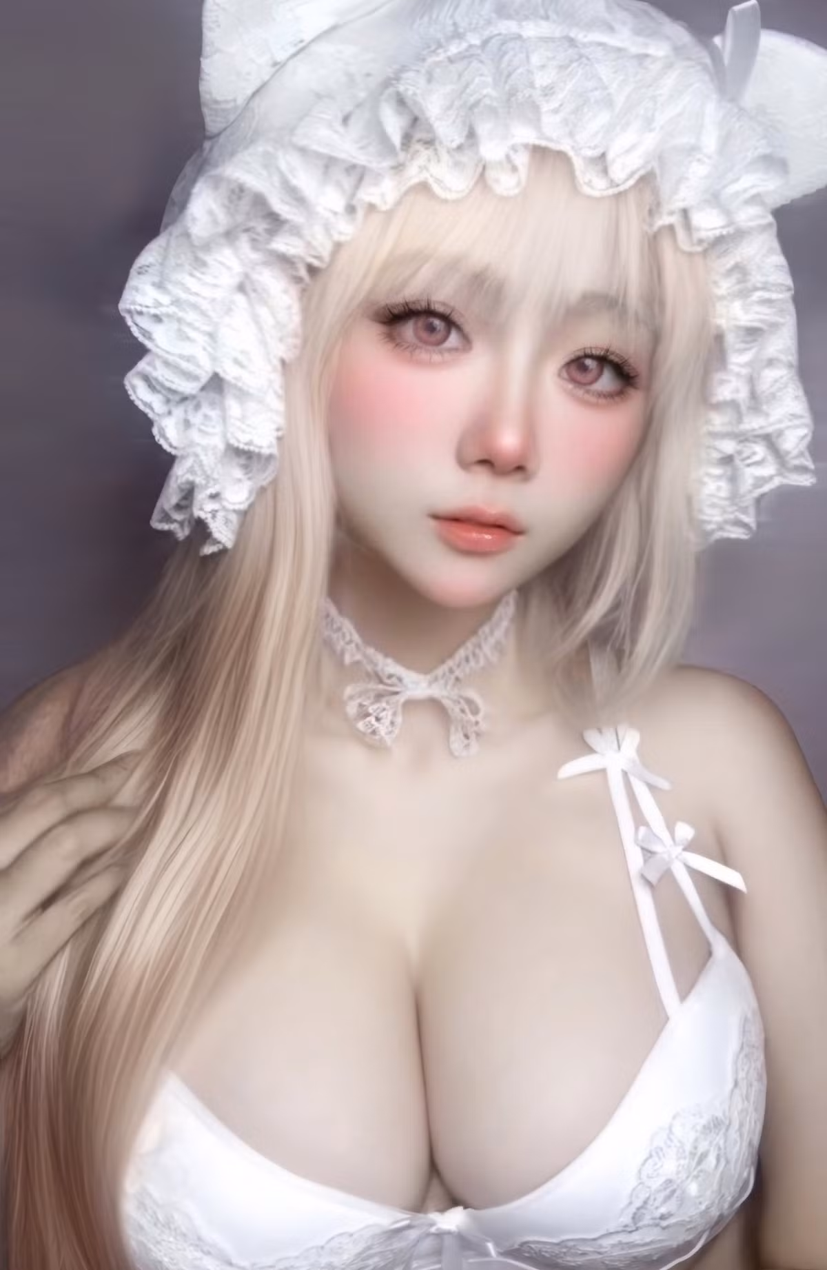 Với nữ cosplayer này, việc sử dụng Photoshop không xấu, không những để làm đẹp mà còn để thể hiện sự sáng tạo và cá nhân hóa trong mỗi bức ảnh, góp phần xây dựng thương hiệu cá nhân.