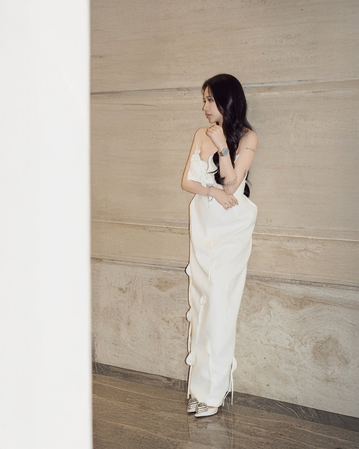 Joyce Phạm, tên thật là Phạm Trần Nguyễn Minh Anh (sinh năm 1999), là con gái lớn của doanh nhân Minh Nhựa, cháu nội ông Phạm Văn Mười - Tổng giám đốc một công ty nhựa lớn. Năm 2019, cô kết hôn với Tâm Nguyễn (sinh năm 1997).