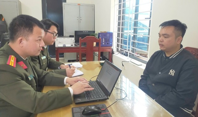 Lê Đình Tiến tại cơ quan điều tra.