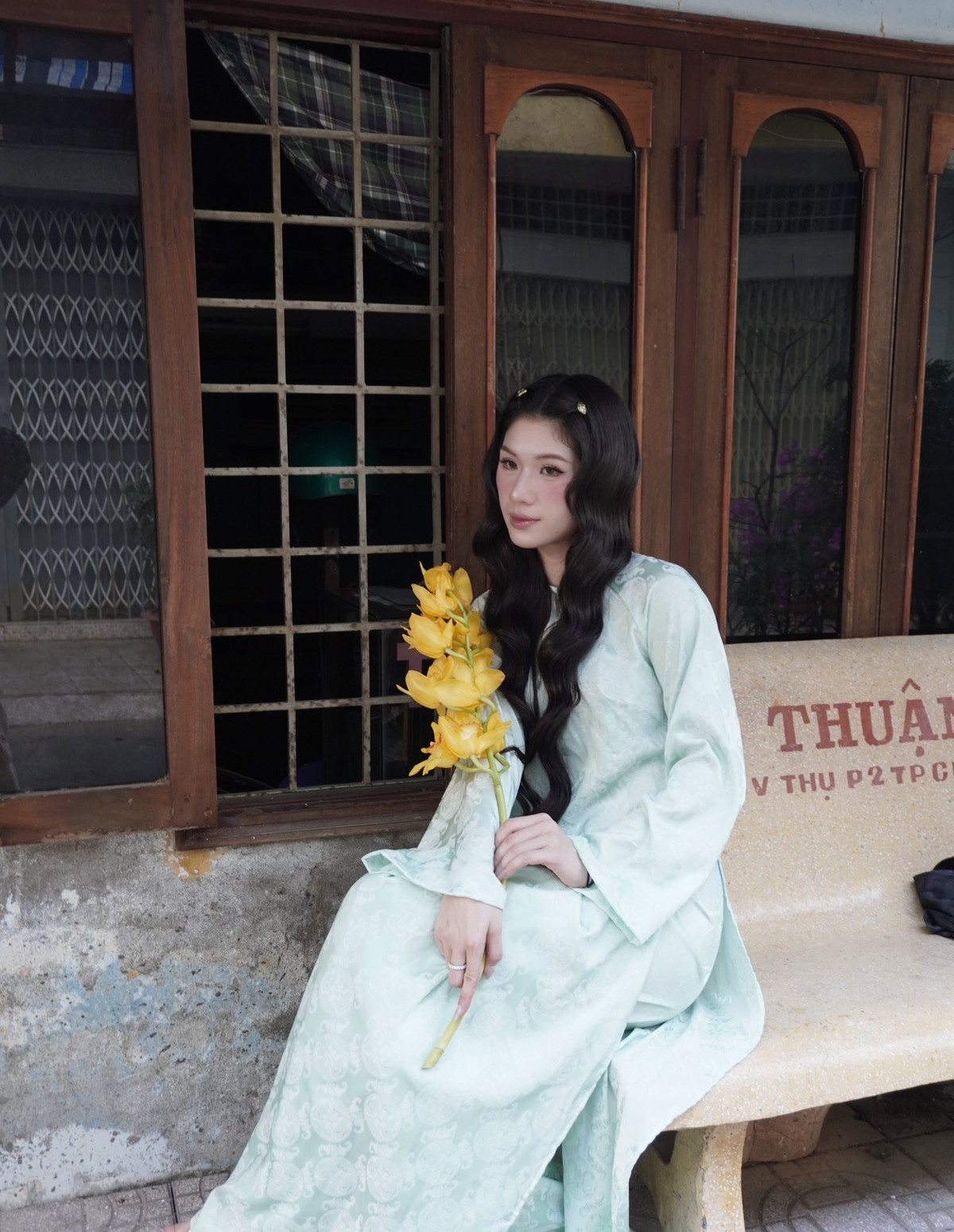 Sinh năm 1996 tại Đồng Tháp, Trang Cẩm Lành bén duyên với Karate từ năm 2009. Từ những buổi tập đầu tiên còn nhiều bỡ ngỡ, cô gái miền Tây dần bộc lộ tố chất nổi bật ở nội dung Kumite (đối kháng) – nơi đòi hỏi tốc độ, phản xạ và bản lĩnh thi đấu cao.