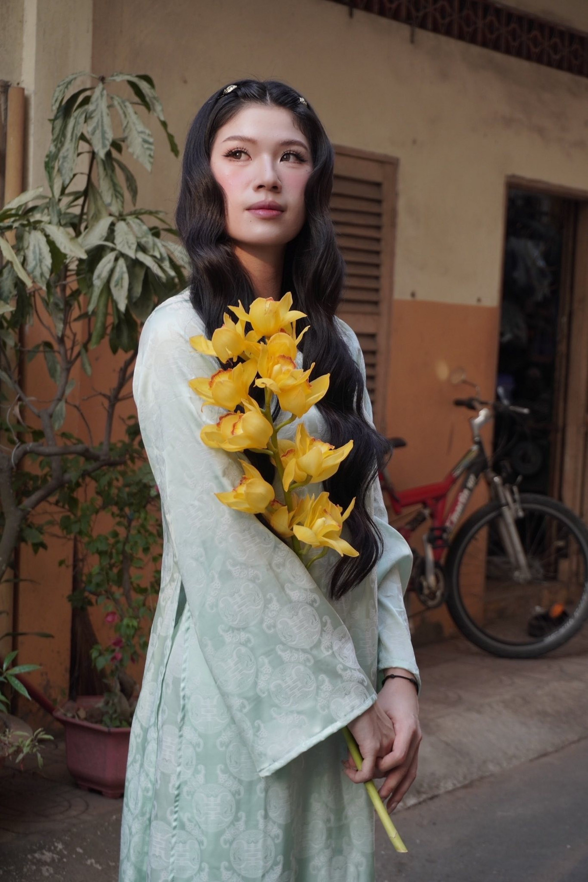 Nhờ sự bền bỉ và tinh thần kỷ luật, Cẩm Lành nhanh chóng trở thành gương mặt trụ cột của đội tuyển Karatedo Việt Nam.