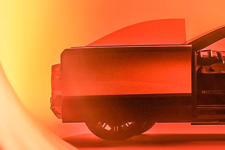 Tuy nhiên, việc Toyota mở rộng dòng xe "sang chảnh" này với phiên bản SUV vào năm 2024 cho thấy hãng đang biến Century thành thương hiệu toàn cầu chứ không chỉ gói gọn dưới dạng xe sedan truyền thống dành riêng cho thị trường Nhật Bản.