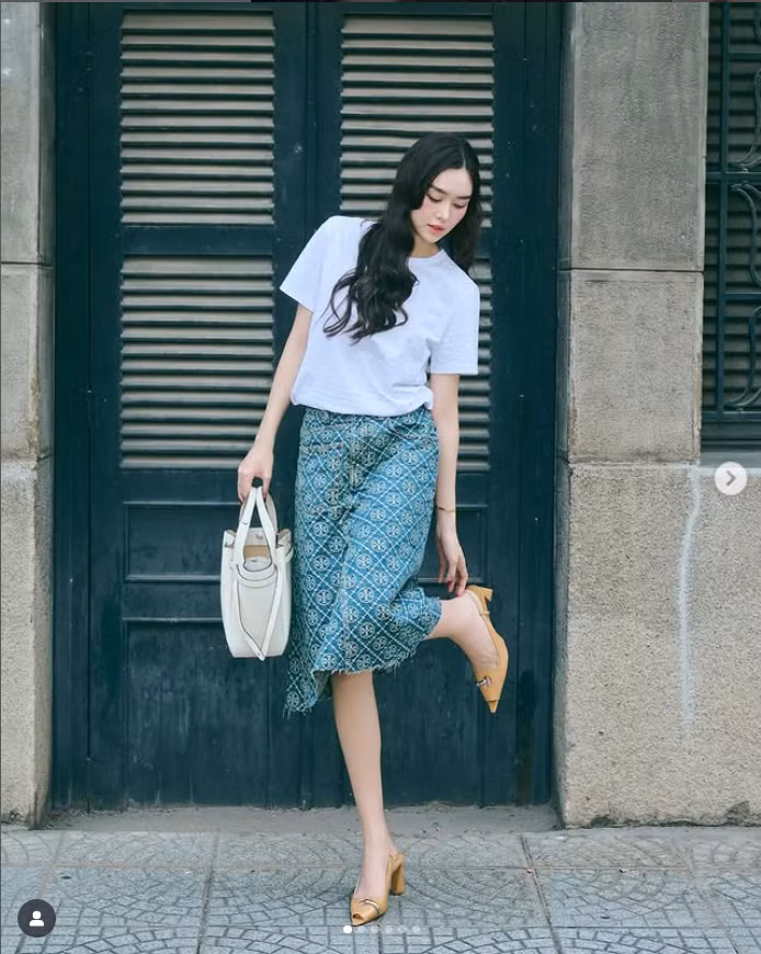 Với vẻ đẹp ngọt ngào, dịu dàng cùng cuộc sống hôn nhân kín tiếng, Tường San đã xây dựng một hình ảnh đẹp trong lòng công chúng. Cô không chỉ là một Á hậu tài sắc vẹn toàn mà còn là biểu tượng của vẻ đẹp thanh lịch, truyền cảm hứng cho nhiều bạn trẻ.