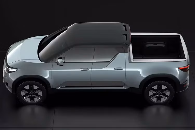 Trong suốt hơn 70 năm, tất cả các mẫu xe SUV Toyota Land Cruiser đều được xây dựng trên nền tảng khung gầm rời (body-on-frame) nổi tiếng với độ bền và khả năng off-road vượt trội.