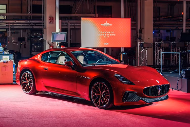 Được chấp bút bởi Maserati Officine Fuoriserie, cả hai mẫu xe độc bản lấy cảm hứng từ thành phố Modena, âm nhạc, opera và kỹ thuật cơ khí hòa quyện; biểu trưng cho tinh thần "Made in Italy".