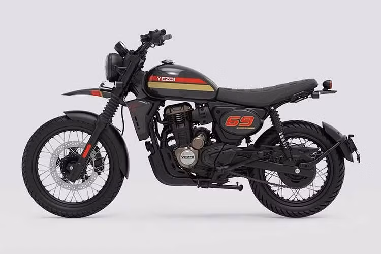 Mẫu xe mới được định vị là một chiếc scrambler trọng lượng nhẹ, hướng đến nhóm khách hàng cần phương tiện linh hoạt cho cả nhu cầu di chuyển hàng ngày trong đô thị lẫn những chuyến đi địa hình nhẹ vào cuối tuần.