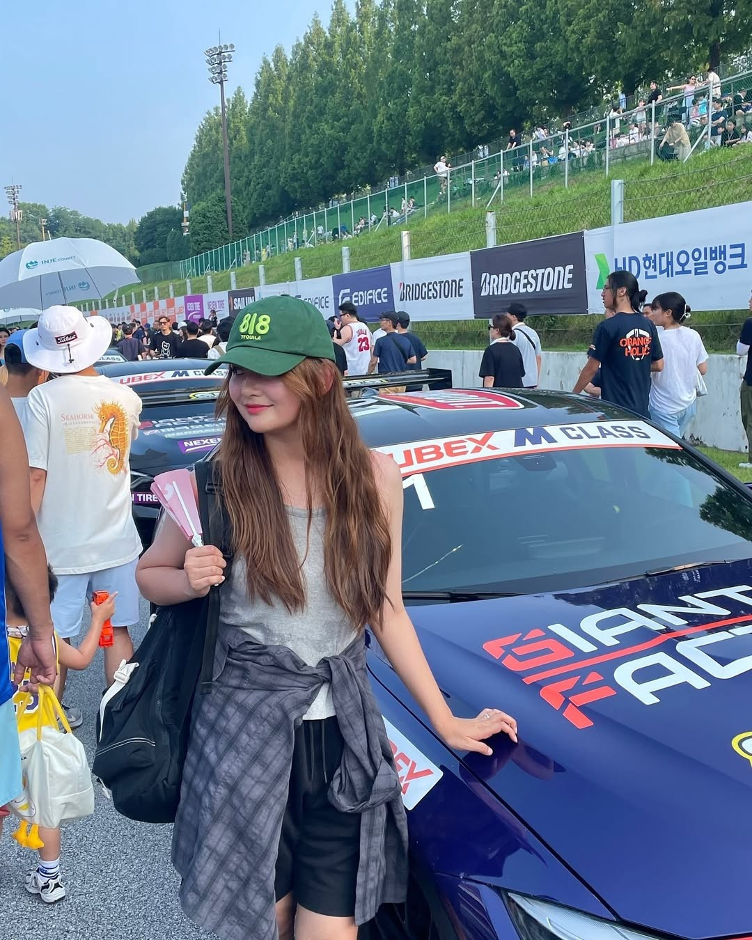 View - Danh tính cô giáo dạy Toán gây sốt với "vẻ đẹp tri thức" | Báo Tri thức và Cuộc sống - TIN TỨC PHỔ BIẾN KIẾN THỨC 24H