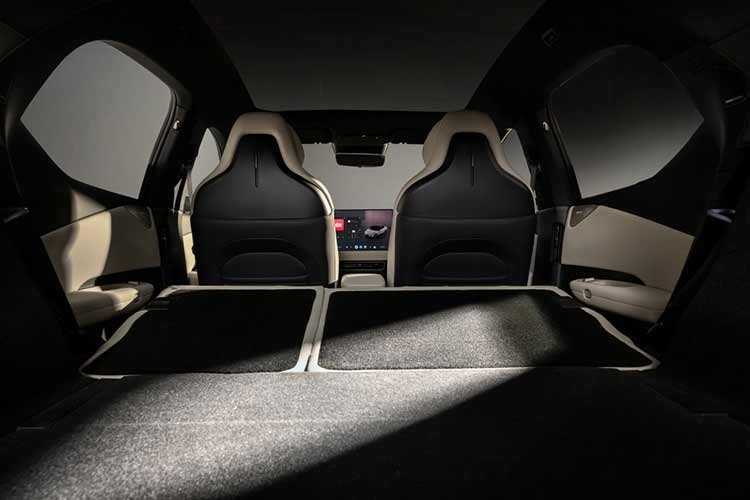 Với bộ pin LFP dung lượng 62 kWh, xe có phạm vi hoạt động tối đa sau mỗi lần sạc đầy khoảng 530 km theo chu trình thử nghiệm CLTC. Xe hỗ trợ công nghệ sạc nhanh 4,5C, cho phép công suất sạc DC đạt gần 300 kW. Theo thông tin từ nhà sản xuất, quá trình sạc từ 10% lên 80% chỉ mất khoảng 15 phút.