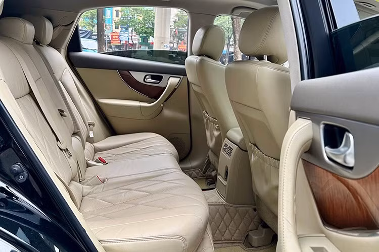 Tuy nhiên, không phải xe Nhật nào cũng dễ bảo trì. Với những dòng đã “khai tử” tại Việt Nam như Infiniti, người dùng cần lưu ý đến việc khan hiếm phụ tùng và số lượng gara có kinh nghiệm xử lý còn ít.