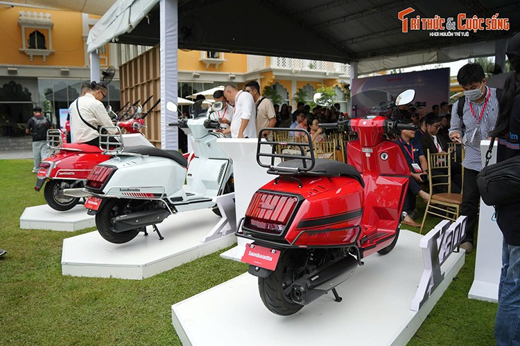 Phát biểu tại lễ ra mắt, ông Trần Long, Chủ tịch Công ty cổ phần Lamscooter cho biết, sau khi ghi dấu ấn mạnh mẽ tại các thị trường châu Âu, châu Mỹ và châu Á như Thái Lan, Đài Loan, Philippines, Indonesia, Lambretta đã chọn Việt Nam – một trong những thị trường xe hai bánh sôi động nhất thế giới làm điểm đến tiếp theo trong hành trình mở rộng thương hiệu.