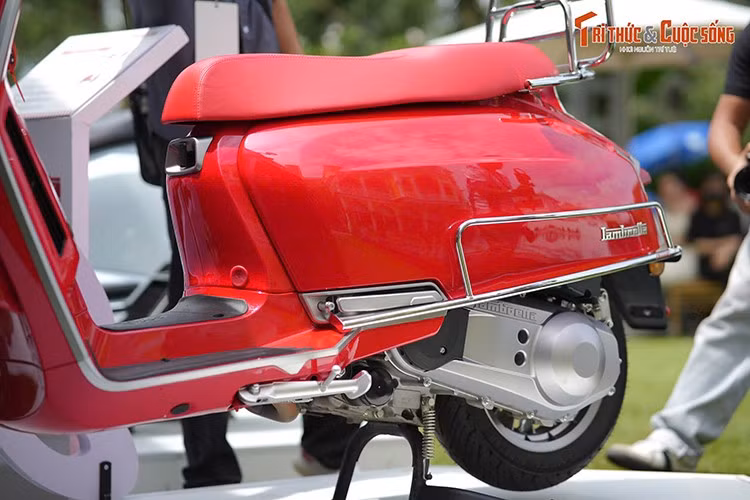 Theo đại diện Lambretta Việt Nam khẳng định, lễ ra mắt không chỉ đánh dấu sự hiện diện chính thức của Lambretta tại Việt Nam, mà còn thể hiện cam kết của Lamscooter trong việc mang đến dòng xe tay ga cao cấp, dịch vụ hậu mãi chuyên nghiệp và trải nghiệm khách hàng toàn diện.