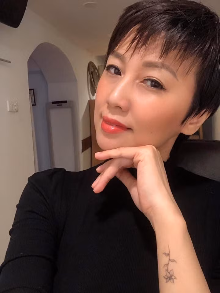 Trước đó, mẹ vợ Đoàn Văn Hậu vẫn đu trend hết mình, cùng các con tận hưởng những chuyến du lịch sang chảnh đến concert hàng chục ngàn người.