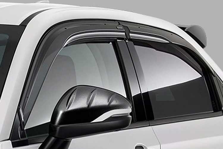 Trong khi đó, hệ truyền động hybrid e:HEV vẫn được giữ nguyên cấu hình. Xe tiếp tục sử dụng hệ thống hybrid cho công suất tổng 129 mã lực và mô-men xoắn 253 Nm, đi kèm tùy chọn dẫn động cầu trước hoặc bốn bánh toàn thời gian.