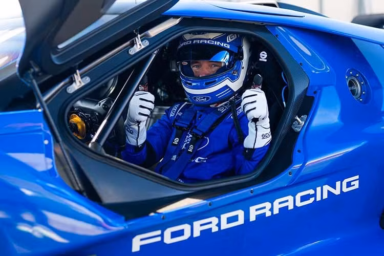 Ford GT Mk IV được phát triển cùng đội đua Multimatic Motorsports, đây là phiên bản cuối cùng của siêu xe Ford GT thế hệ thứ 2 được giới thiệu lần đầu vào năm 2015.