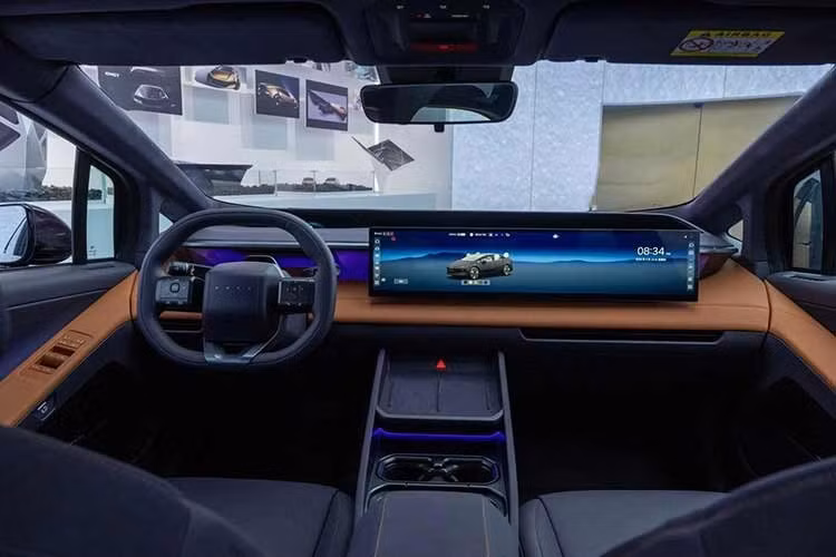 Đáng tiếc là hiện thông số kỹ thuật cụ thể và thời điểm bán ra thị trường của Hyundai Ioniq V chạy điện vẫn chưa được công bố. Mẫu ôtô này hiện mới chỉ dừng ở mức xe concept.