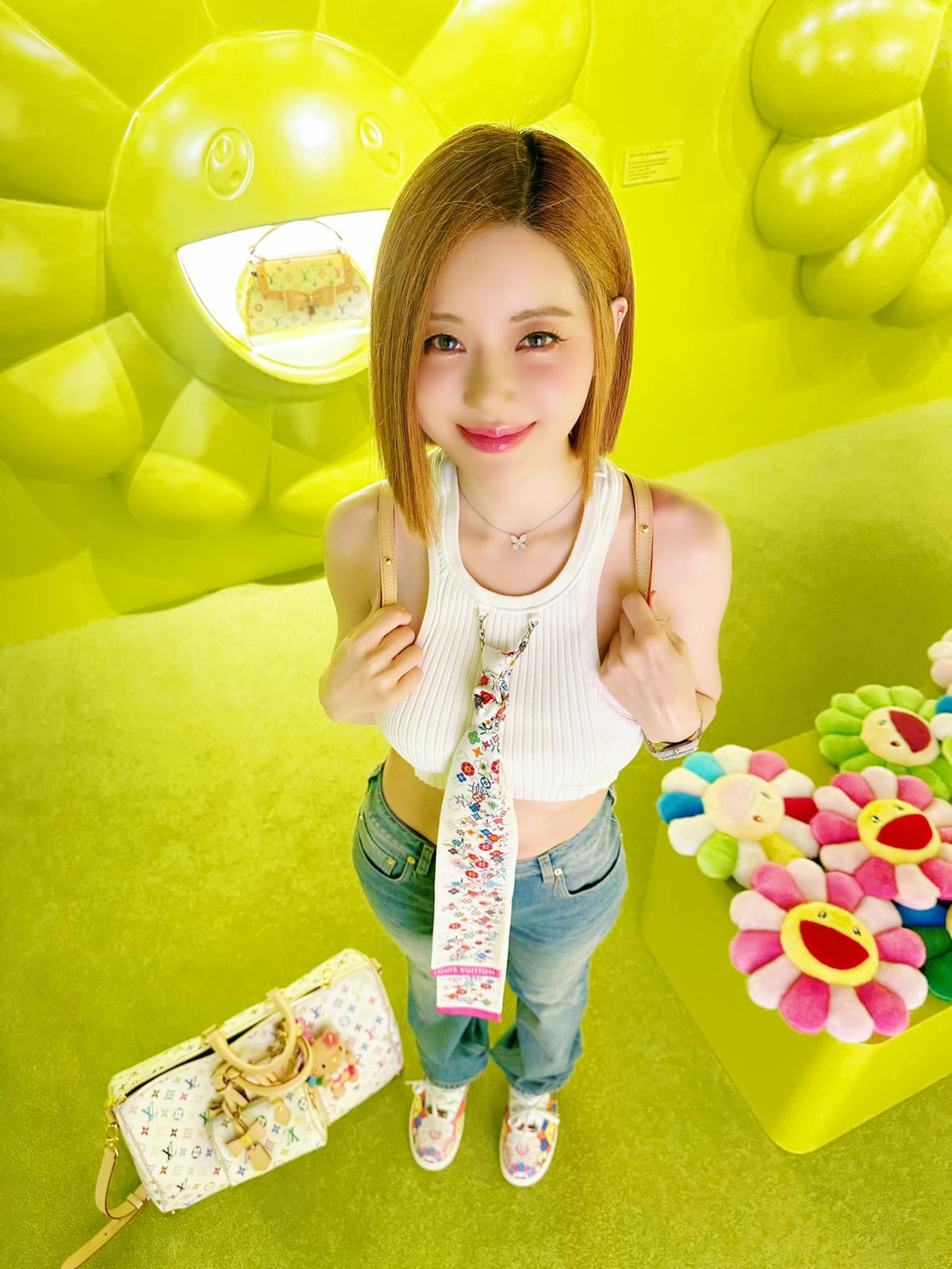 Dù ở bất cứ sự kiện âm nhạc hay trong những bức ảnh đời thường, Soda đều giữ vững phong cách cá tính, đầy tự tin này.