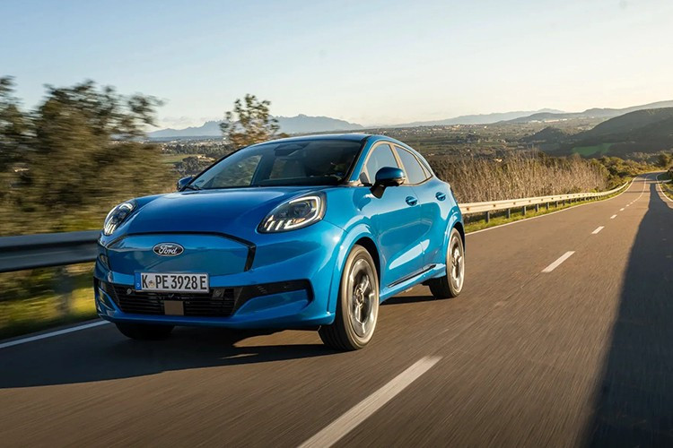View - Ford Puma Gen-E 2026 từ 34.500 USD - SUV điện cỡ nhỏ chạy 550km/sạc | Báo Tri thức và Cuộc sống - TIN TỨC PHỔ BIẾN KIẾN THỨC 24H
