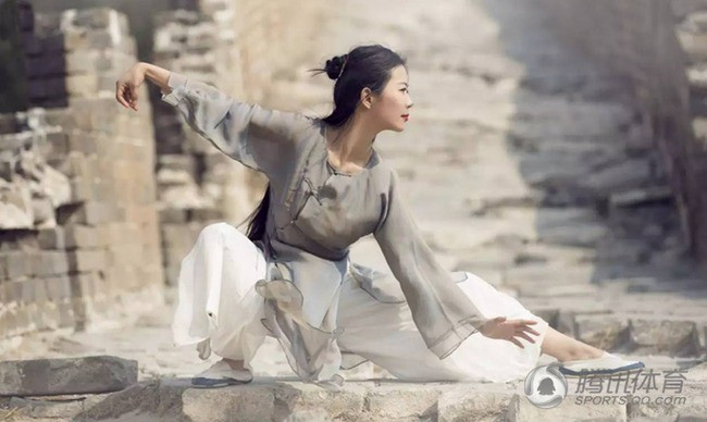 Từ năm 2008, Vịnh Tương bắt đầu tự mình giảng dạy và đến nay vẫn tiếp tục, với phong cách quyền pháp nhẹ nhàng mà trầm ổn, giảng dạy tùy theo năng lực học viên, khéo léo dẫn dắt, kết hợp giữa dạy và học một cách thú vị.