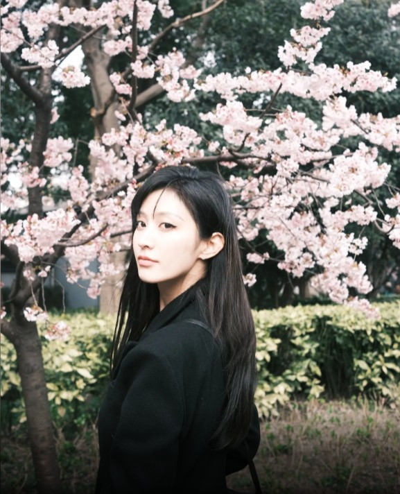 Những video hậu trường, cosplay, giải trí của Đao Muội đều thu hút hàng trăm nghìn lượt xem, chứng minh sức hút vượt ra ngoài cộng đồng LMHT.