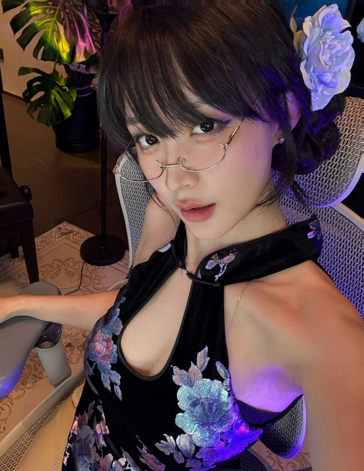 Điểm cộng lớn giúp Đao Muội chinh phục cộng đồng không chỉ nằm ở kỹ năng cá nhân, mà còn ở cá tính rất riêng trong các buổi livestream.