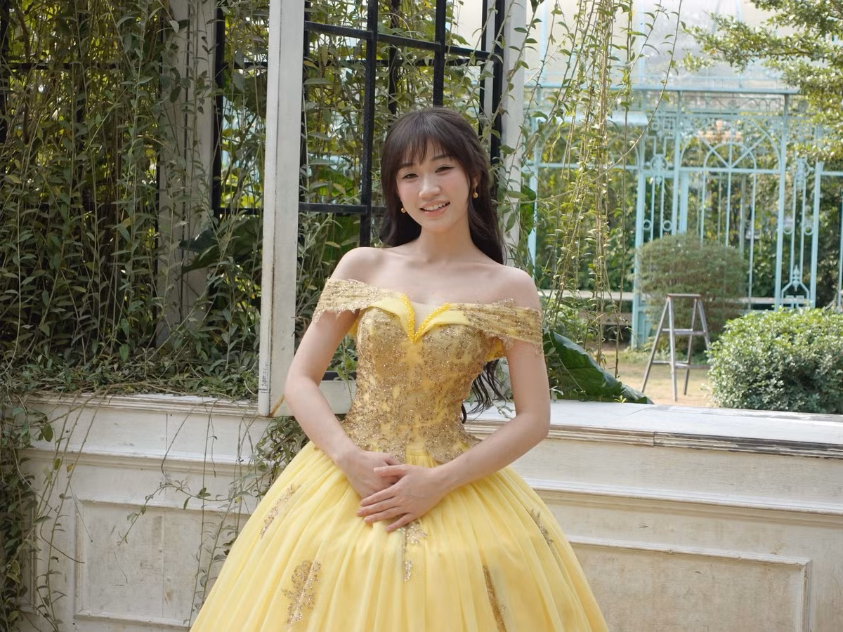 Lan Anh sở hữu nhan sắc xinh đẹp, vóc dáng cuốn hút