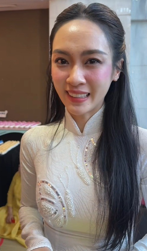 View - Cận cảnh gương mặt 'không app' của Á hậu Vũ Thúy Quỳnh | Báo Tri thức và Cuộc sống - TIN TỨC PHỔ BIẾN KIẾN THỨC 24H