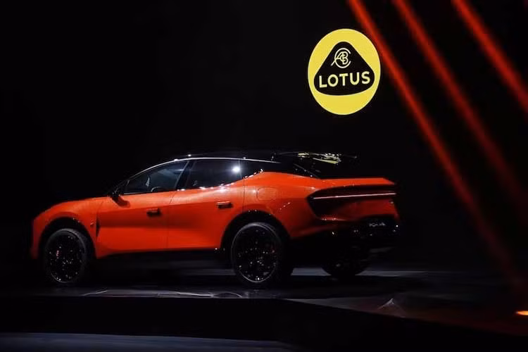 Hãng sản xuất ôtô của Trung Quốc gọi mẫu xe SUV PHEV này là "siêu SUV", được phát triển dựa trên kiến ​​trúc X-Hybrid mới của hãng . Hệ thống này sử dụng hệ thống điện 900 volt kết hợp với bộ pin 70kWh và 2 động cơ điện.