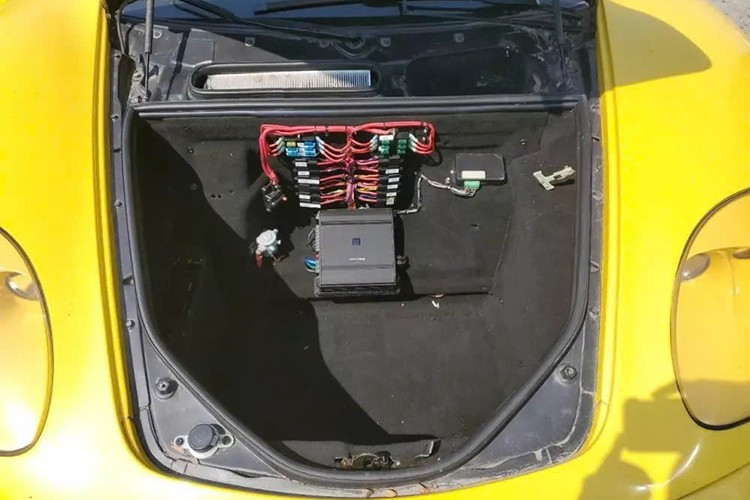 View - Ferrari 360 Modena Limo "độc nhất vô nhị" lên sàn đấu giá | Báo Tri thức và Cuộc sống - TIN TỨC PHỔ BIẾN KIẾN THỨC 24H