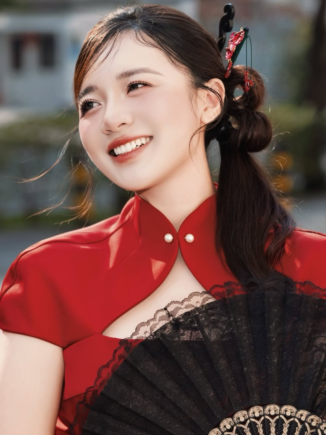 View - MC Vũ Phương Thảo khoe sắc vóc trong áo dài cách tân | Báo Tri thức và Cuộc sống - TIN TỨC PHỔ BIẾN KIẾN THỨC 24H