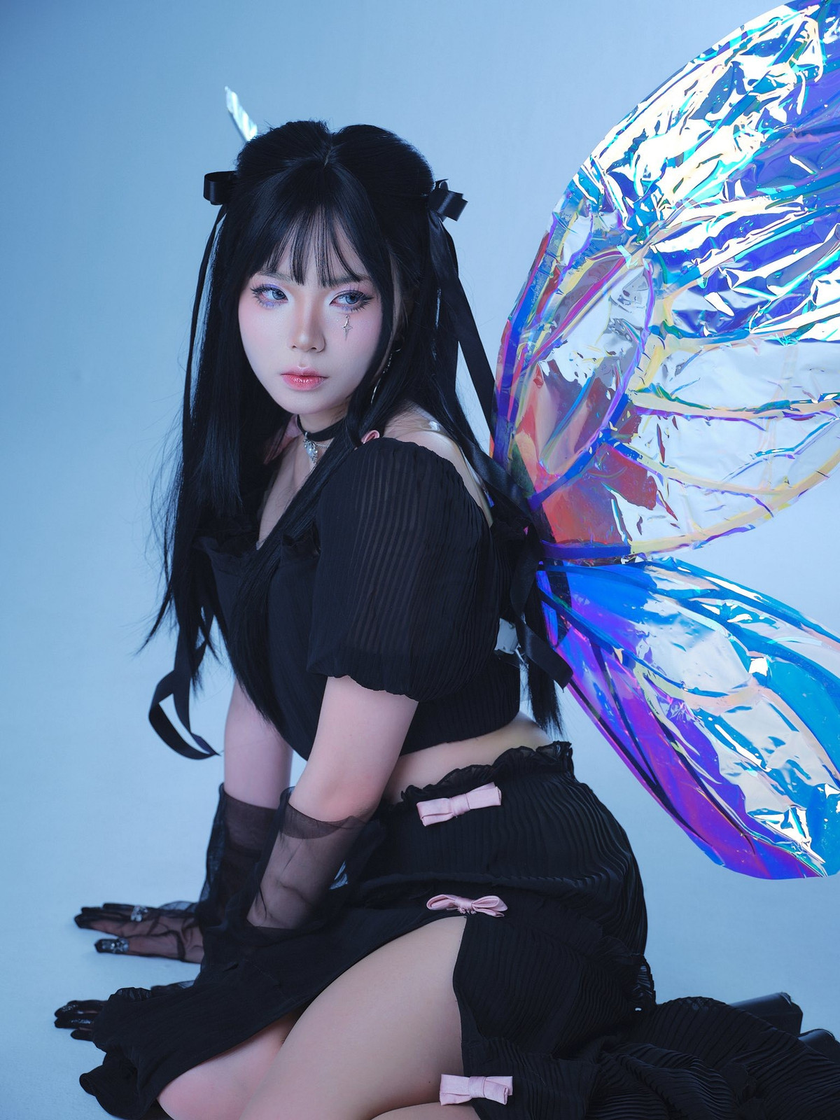 Khác với phiên bản Tiên Hắc Ám đầy quyền lực và lạnh lùng của Hollywood, Remind nè đã mang đến một hơi thở mới cho nhân vật này.