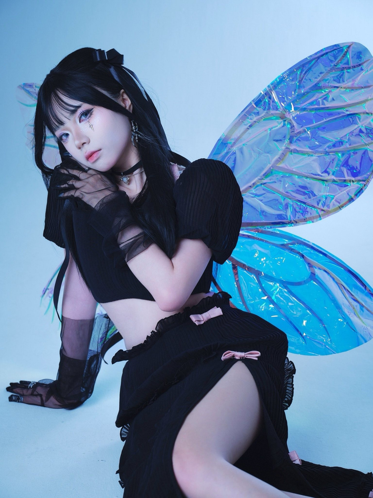 Tuy nhiên, dưới sự thể hiện của Remind nè, Tiên Hắc Ám lại toát lên một vẻ đáng yêu, tinh nghịch đến lạ.