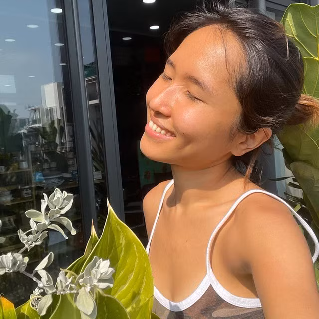 Năm 2020 Uyên Pu bất ngờ thông báo giải nghệ, lui về tập trung phát triển kinh doanh và chăm sóc gia đình. Từ đó, cô kín tiếng hơn, hiếm khi xuất hiện tại các sự kiện công khai.